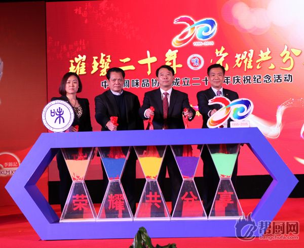 2015.jpg 91视频在线