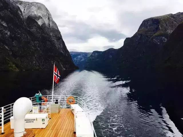 35.webp.jpg 91视频在线